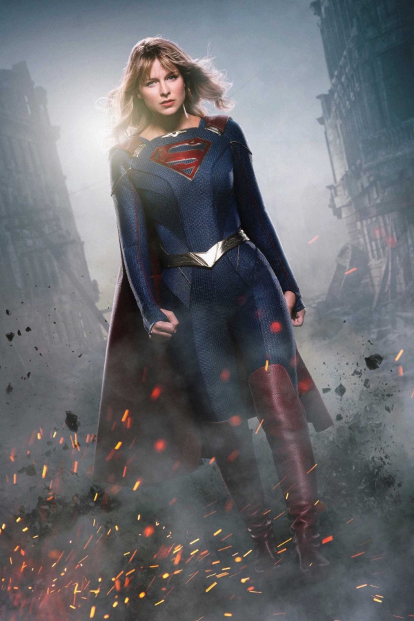 Foto toont het nieuwe kostuum 'Supergirl' -