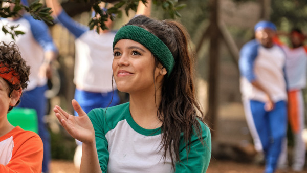 Zo klein is de actrice Jenna Ortega uit de Netflix-serie 'Wednesday'