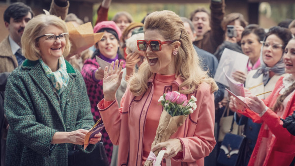 'Funny Woman' seizoen 2: ondanks de zwakke humor nog altijd zeer onderhoudend