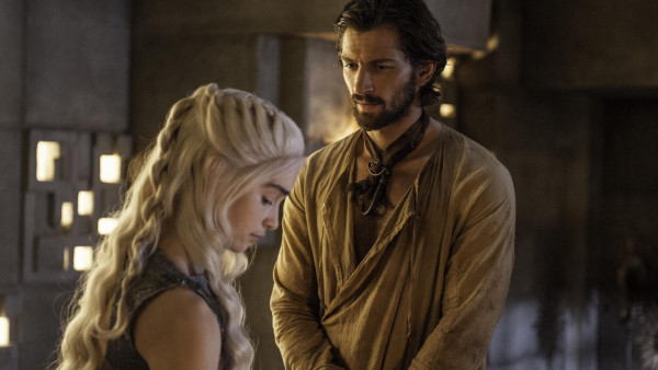 Michiel Huisman over zijn naaktscènes in 'Game of Thrones': "Ik heb er geen probleem mee"