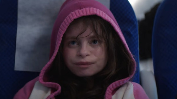 Disney+ komt woensdag met een spannende mysterieserie die je bij je keel grijpt