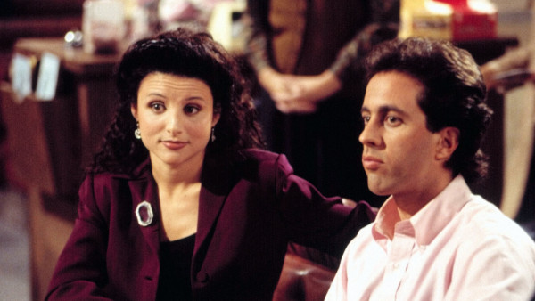 Hoe is het nu met de goed gekrulde 'Elaine Benes' uit de hitserie 'Seinfeld'?