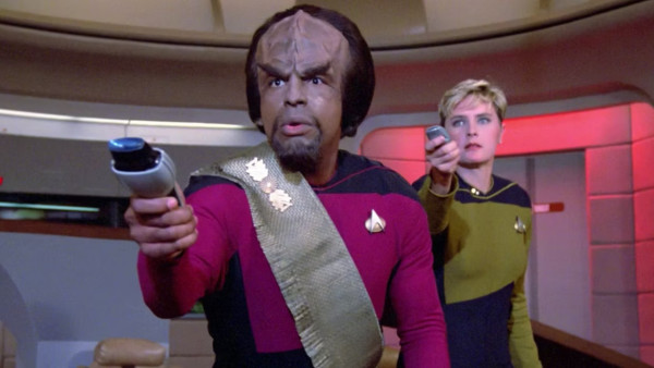 Hoe gaat het nu met 'Worf', de ijzersterke Klingon uit 'Star Trek: The Next Generation'?