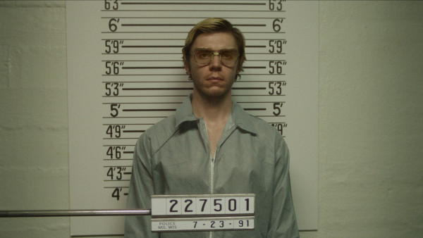 Trailer: Na de gruwelserie 'Jeffrey Dahmer' uit 2022 komt Netflix nu met 'Monsters: The Lyle and Erik Menendez Story'