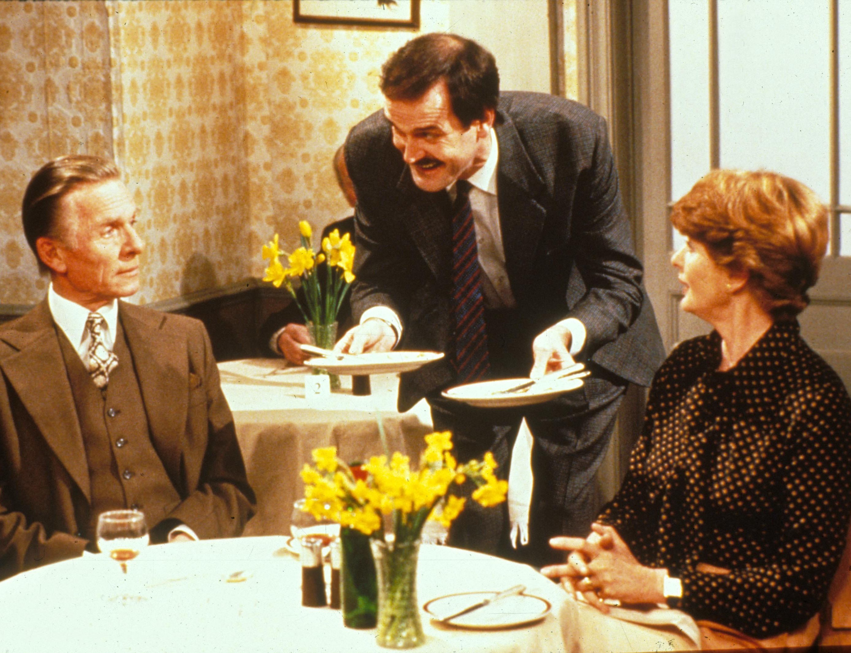 Het Anti Woke Vervolg Op Het Legendarische Fawlty Towers Zonder Trigger Waarschuwing 8752