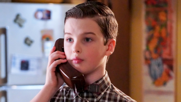  'Young Sheldon' ontwijkt duister verhaal in 'The Big Bang Theory'