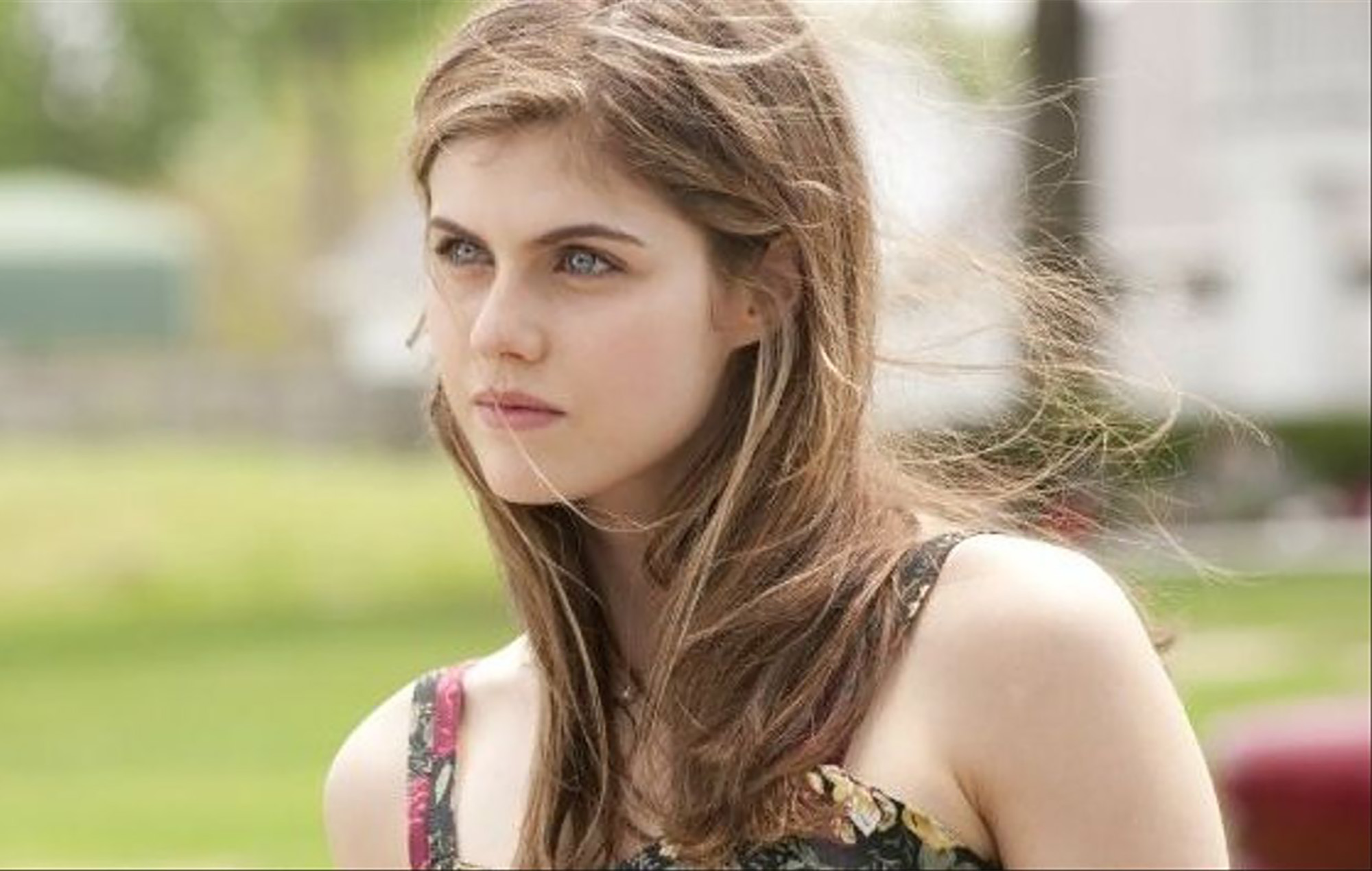 Alexandra Daddario Long Hair Artist And World Artist News | My XXX Hot Girl